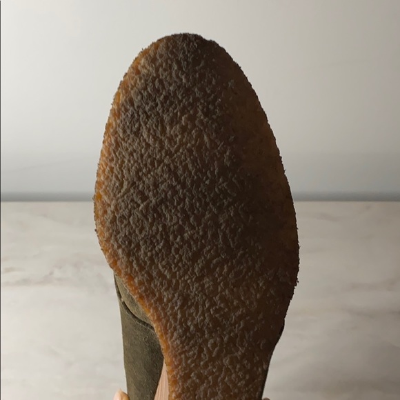 Fall Wedges - Picture 3 of 3